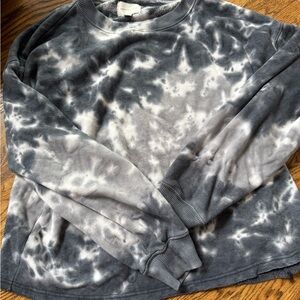 Women’s Tie-Dye Sweater - Black and Gray, AE